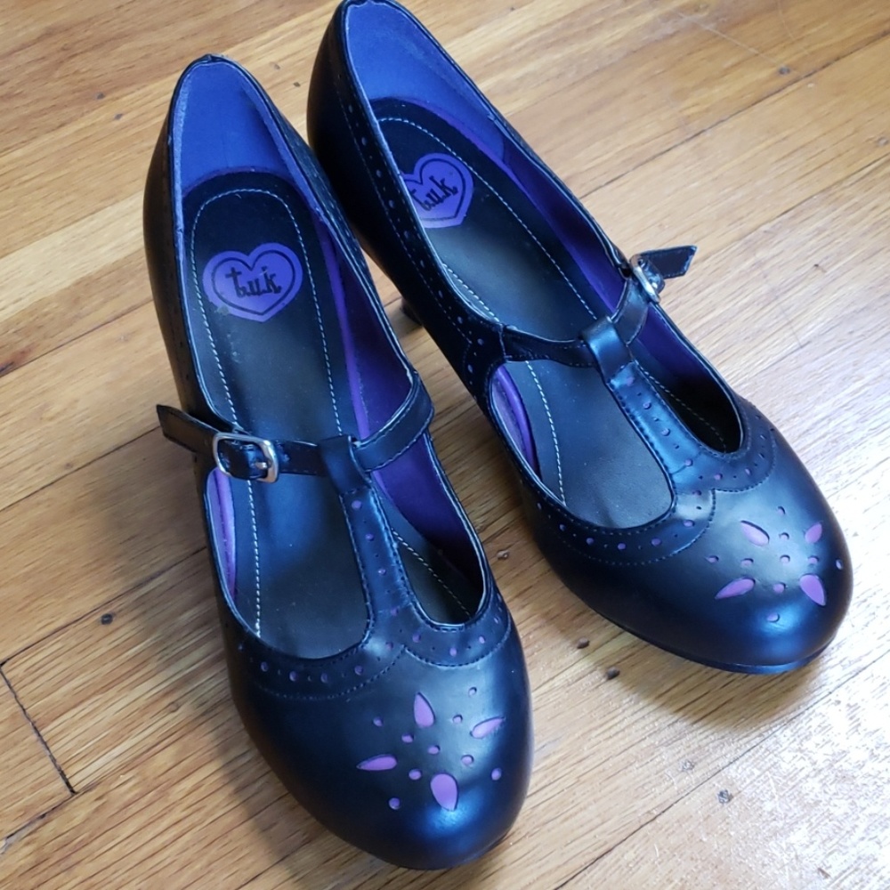 Goth rockabilly heels